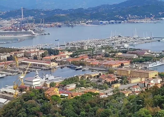 Da Pietro E Sandra * לה ספציה